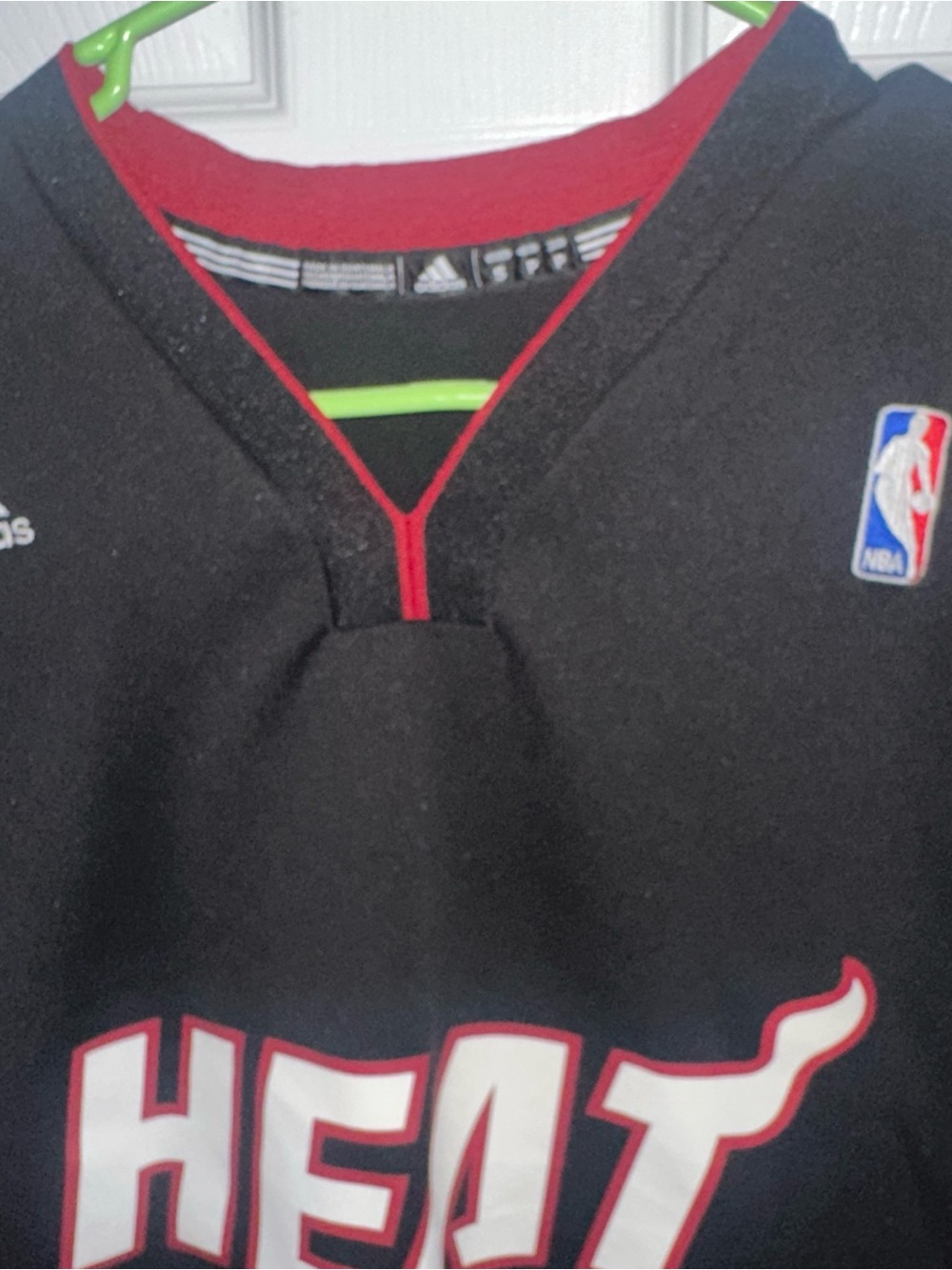 LeBron James - throwback Heat- adidas Black and Red NBA Jersey - Picture 4 of 6
